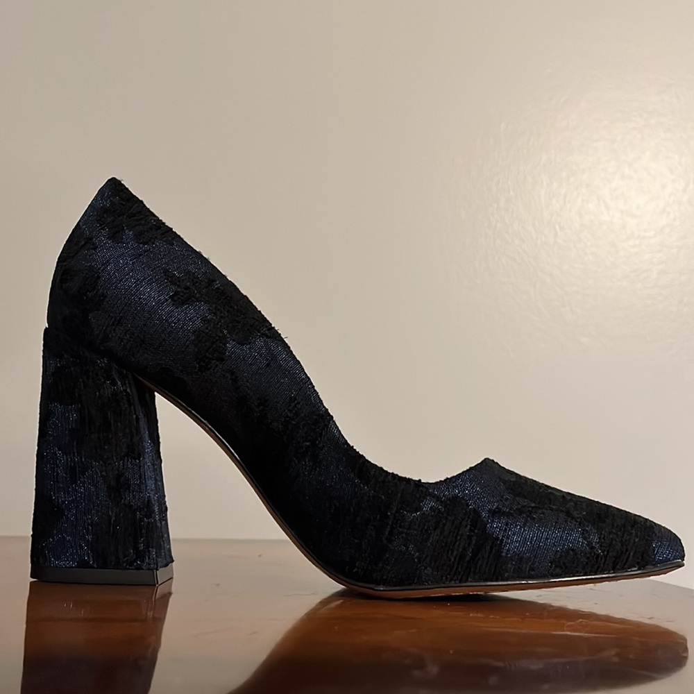 Vince Camuto heels